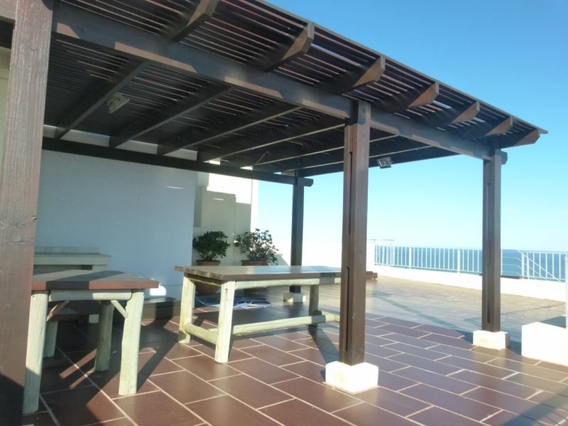 Pent House en alquiler en Playa Brava, parada 2, vistas panorámicas !! 